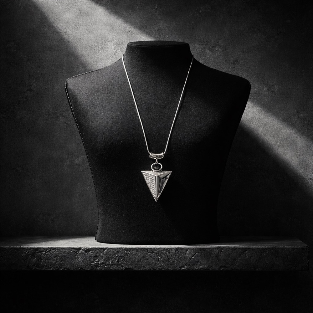 *NEW* Silver Toned Triangle Cubic Zirconia Pendant Necklace